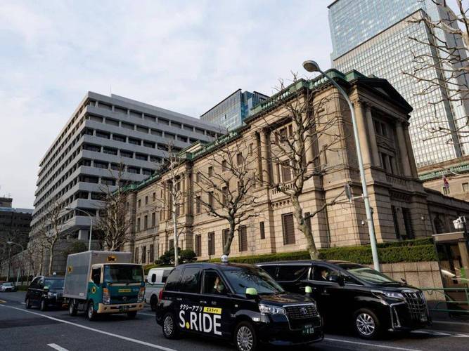 日本稳汇率面临诸多挑战